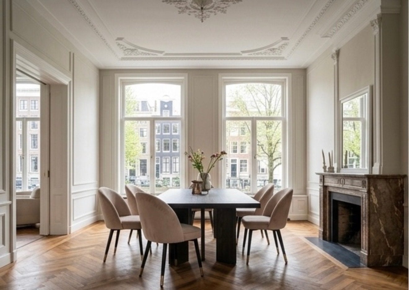 4 Prachtige Richmond Interiors eetkamerstoelen - Velvet, Ophalen, Zo goed als nieuw, 4 tot 6 stoelen