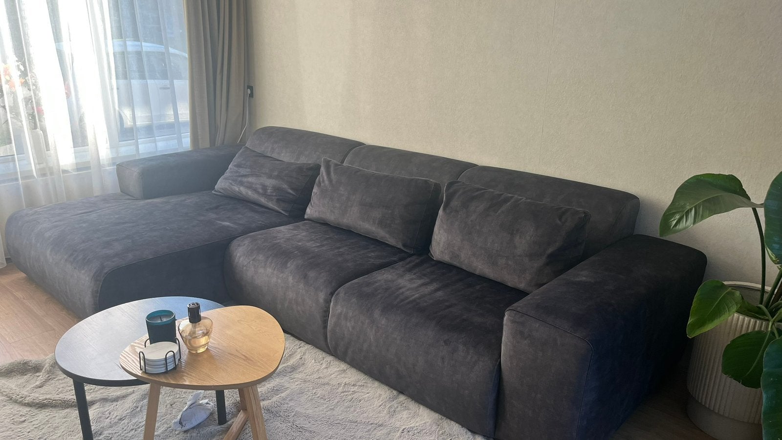 Zwarte lounge bank, Ophalen, Zo goed als nieuw