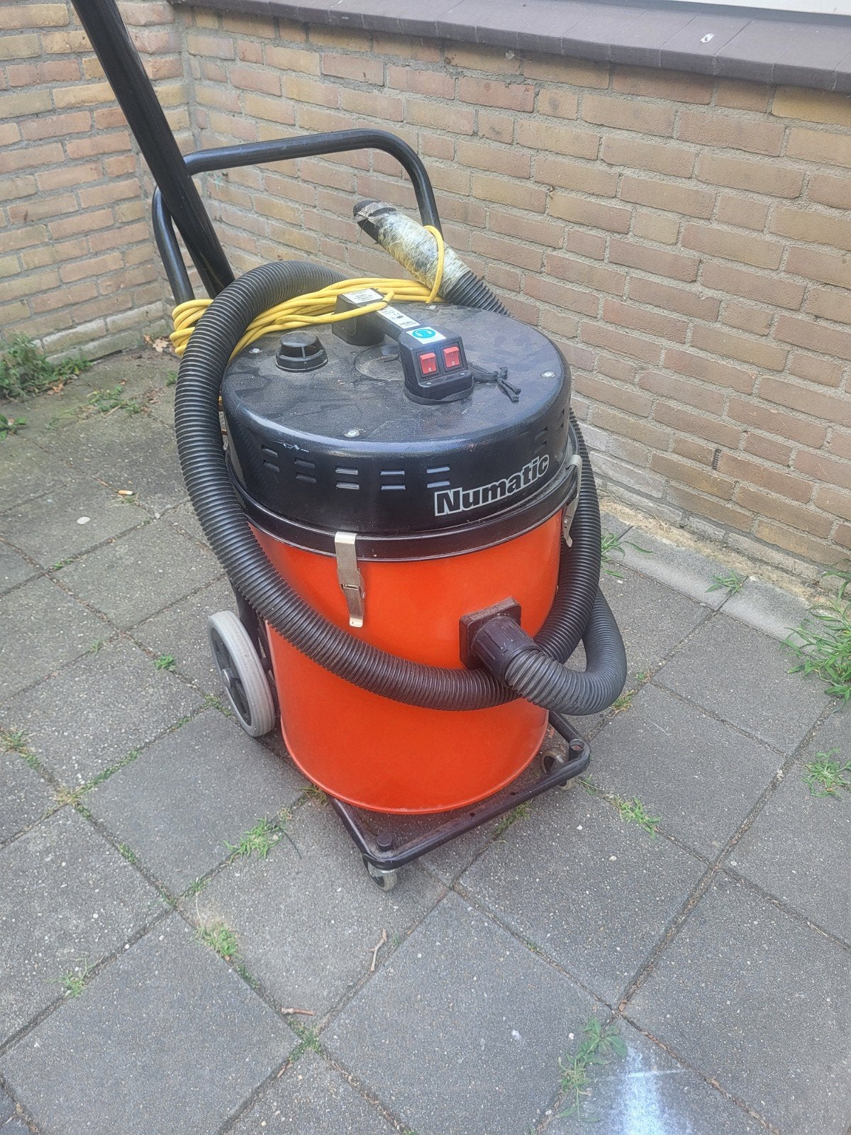 industriële stofzuiger numatic, Ophalen, Gebruikt, Numatic, Industriële stofzuiger
