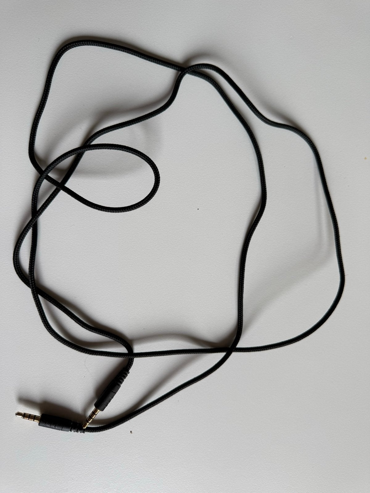 Audio kabel 3.5mm jack naar 3.5mm jack, Verzenden, Zo goed als nieuw, Minder dan 2 meter, Interlink-kabel