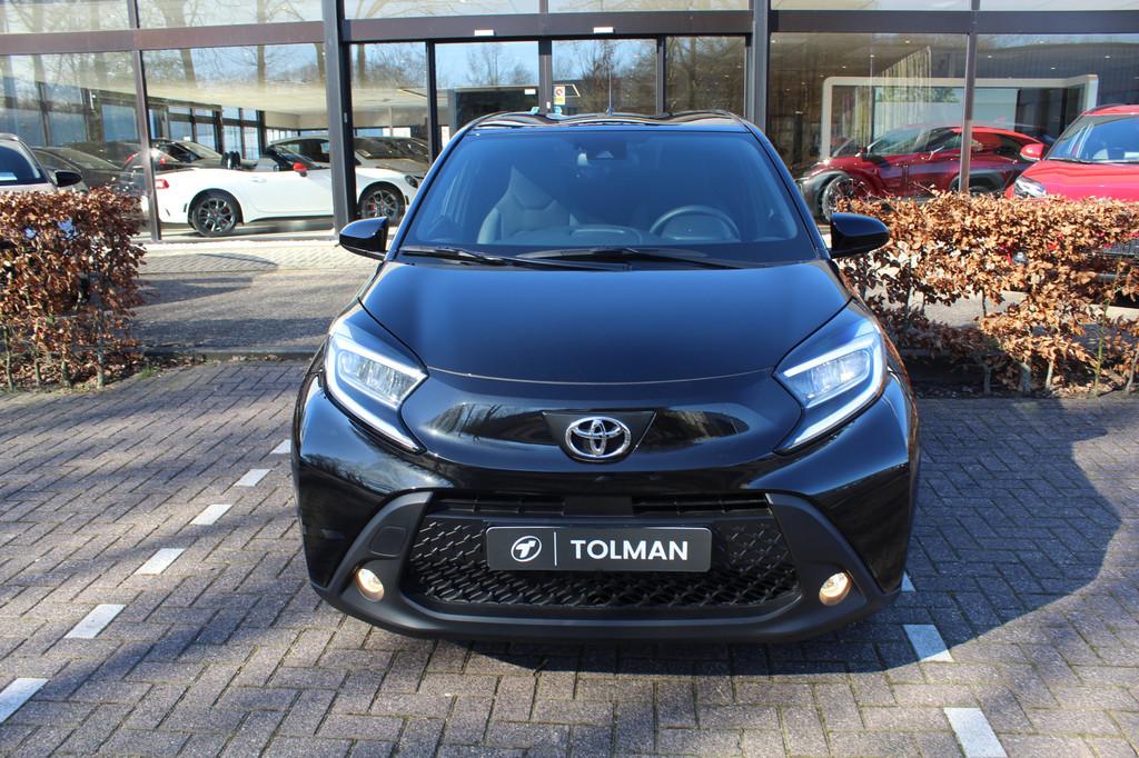 Toyota Aygo X 1.0 VVT-i MT x-First | Rijklaar | Stoelverw. |, 12 maanden, Stof, Gebruikt, Zwart