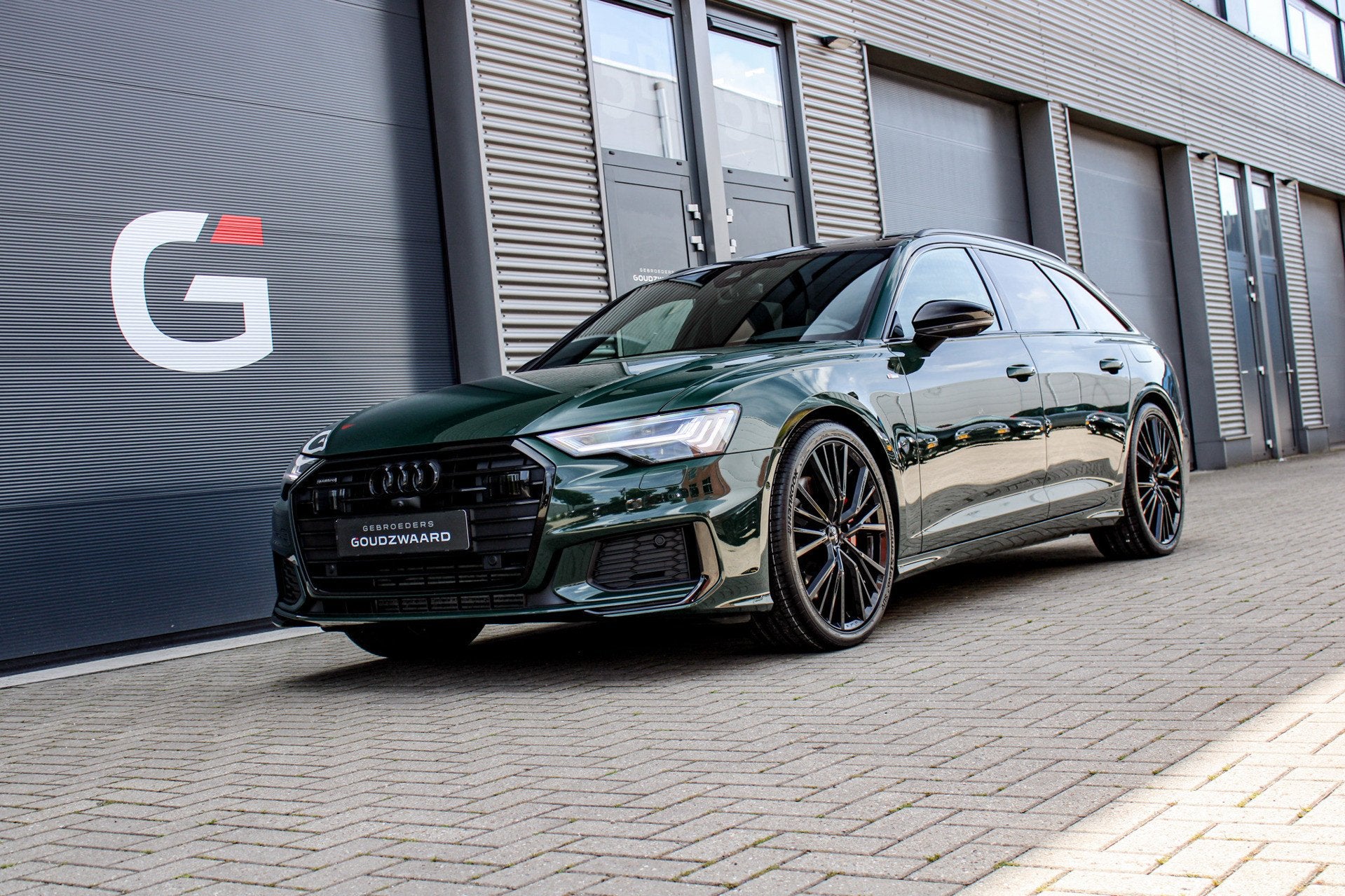 Audi A6 Avant 55 TFSI e quattro Competition | Individual Goo, Auto's, Audi, Automaat, Gebruikt, Zwart, 4 cilinders