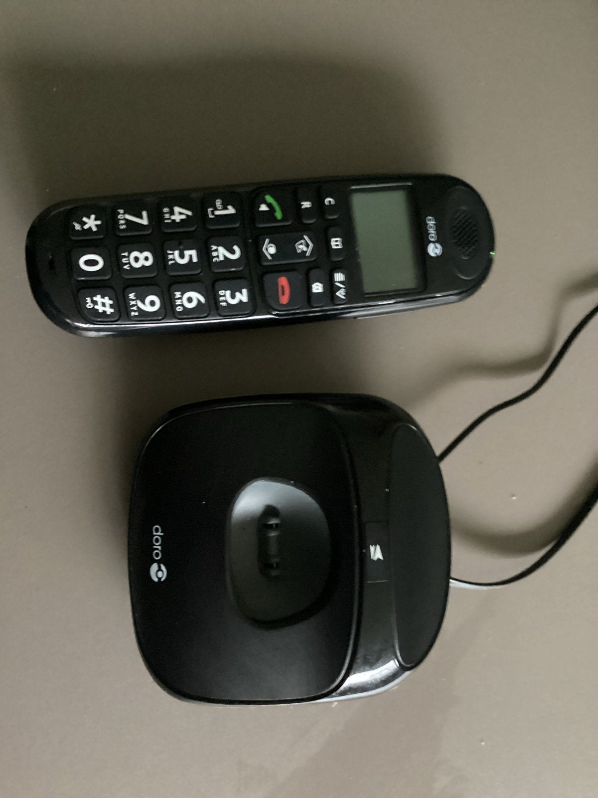 Doro draadloze telefoon met oplaadstation, Ophalen, Gebruikt, 1 handset