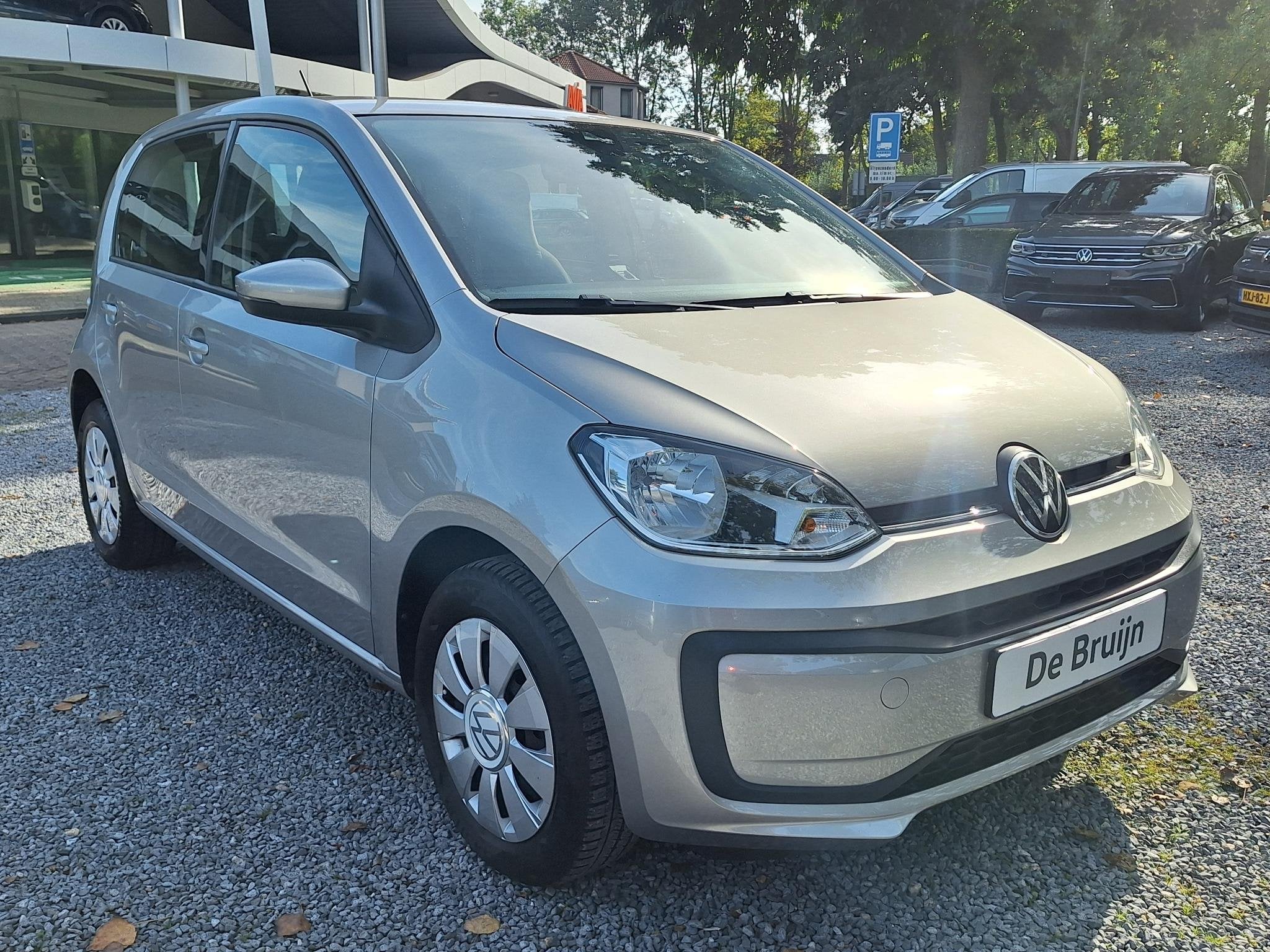 Volkswagen Up! 1.0 5d (Airco,Dab), 12 maanden, Stof, Gebruikt, 4 stoelen
