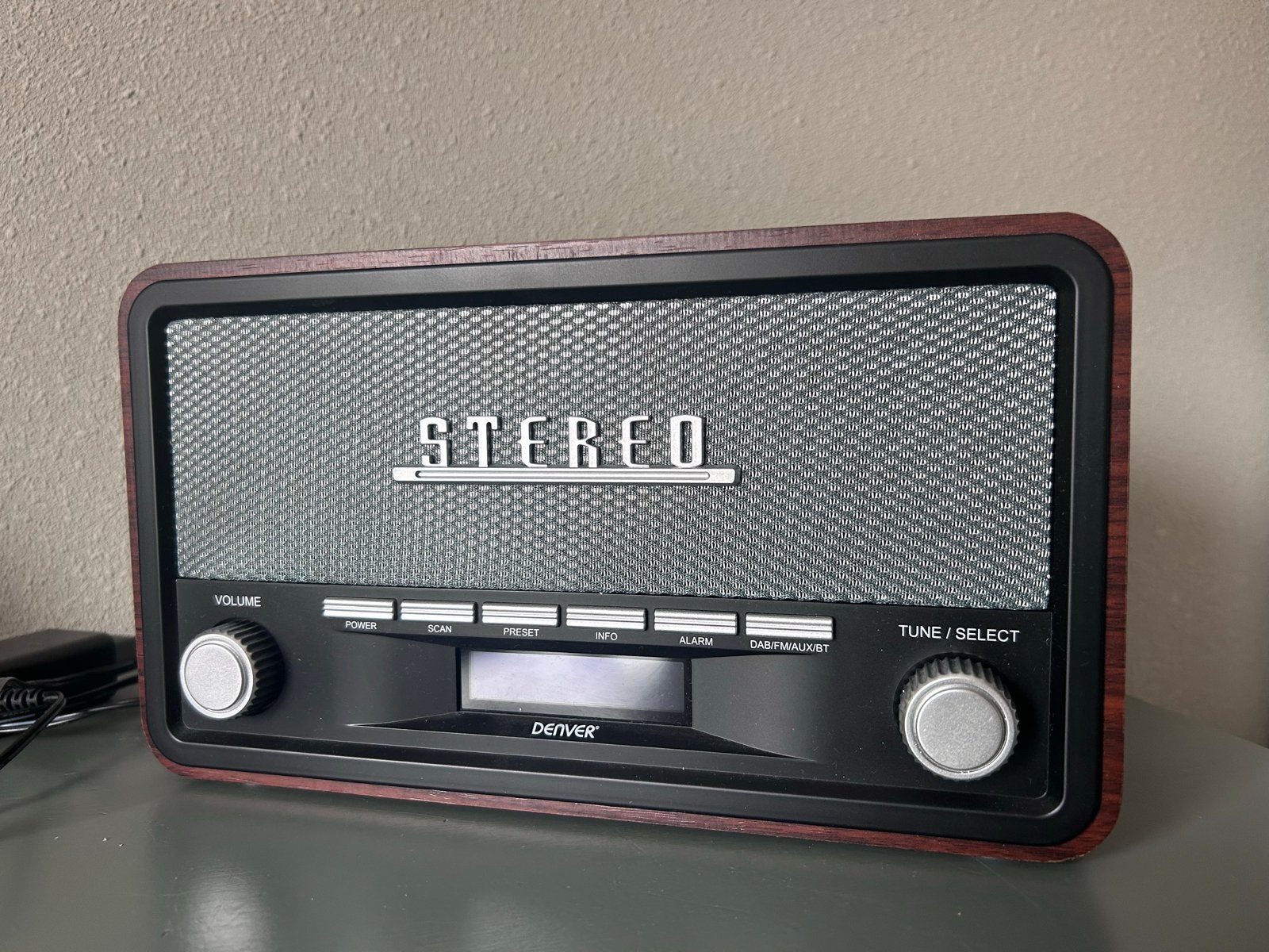 Denver DAB-18 Donkerbruin DAB+/FM Radio, Audio, Tv en Foto, Radio's, Ophalen, Gebruikt, Radio