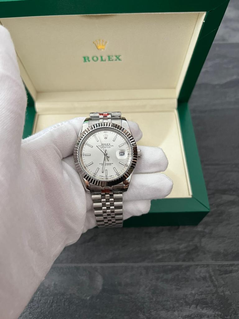 Rolex Datejust 41MM horloge te koop!, Sieraden, Tassen en Uiterlijk, Horloges | Heren, Staal, Polshorloge, Nieuw, Ophalen of Verzenden