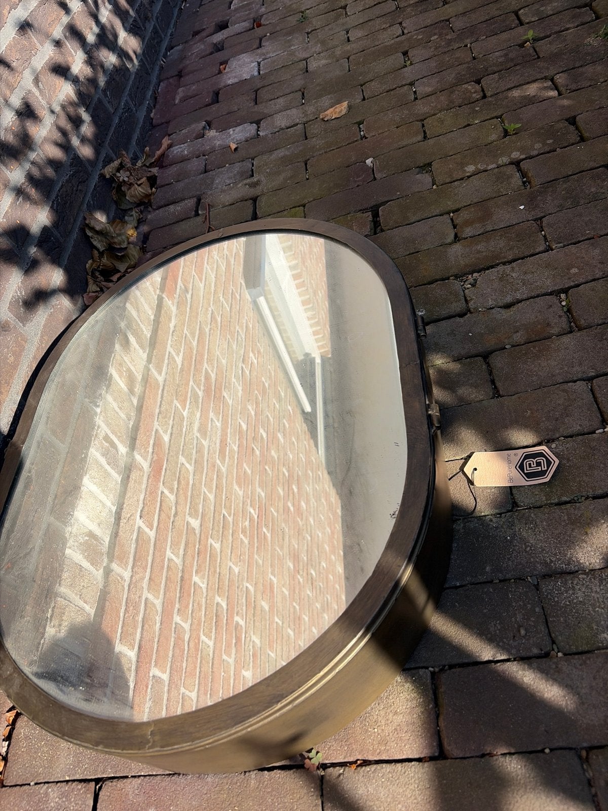 Vintage Ovaal Spiegeltje met Opbergvak - Goudkleurig, Antiek en Kunst, Ophalen of Verzenden, Ovaal, Minder dan 50 cm, Minder dan 100 cm