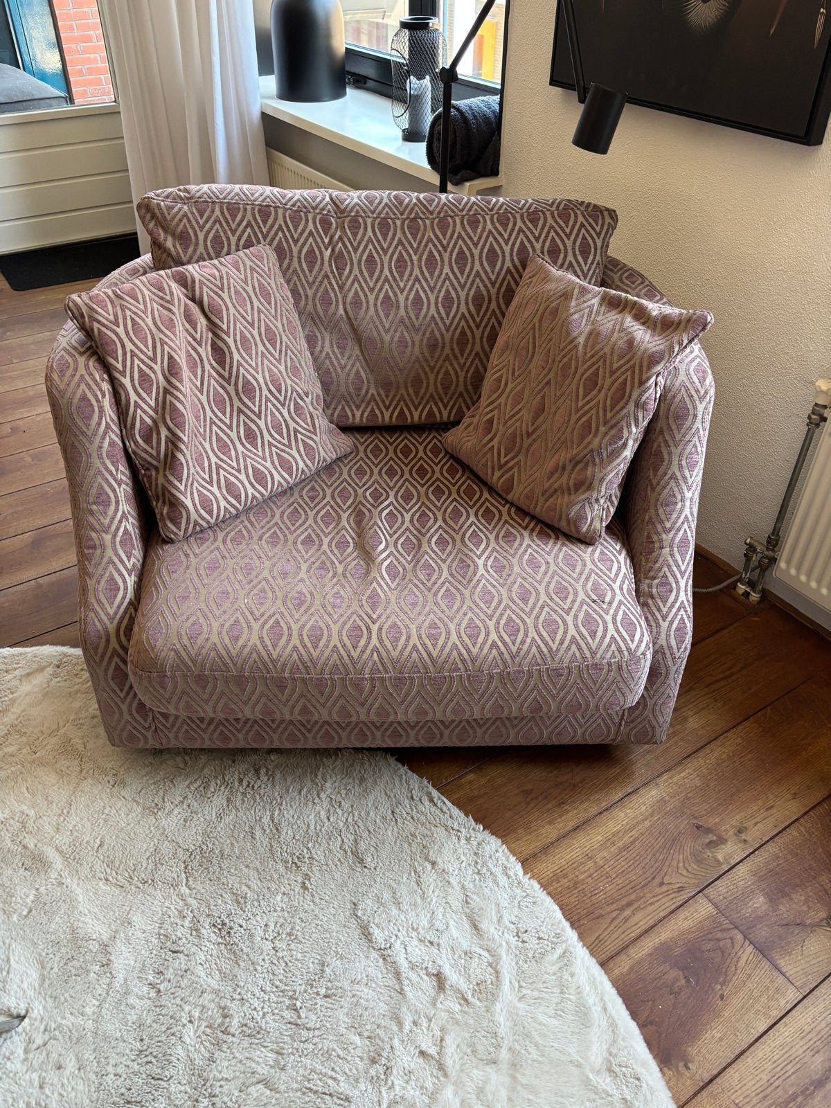 Comfortabele fauteuil met draaivoet en patroon, Ophalen, Gebruikt, 75 tot 100 cm, 75 tot 100 cm