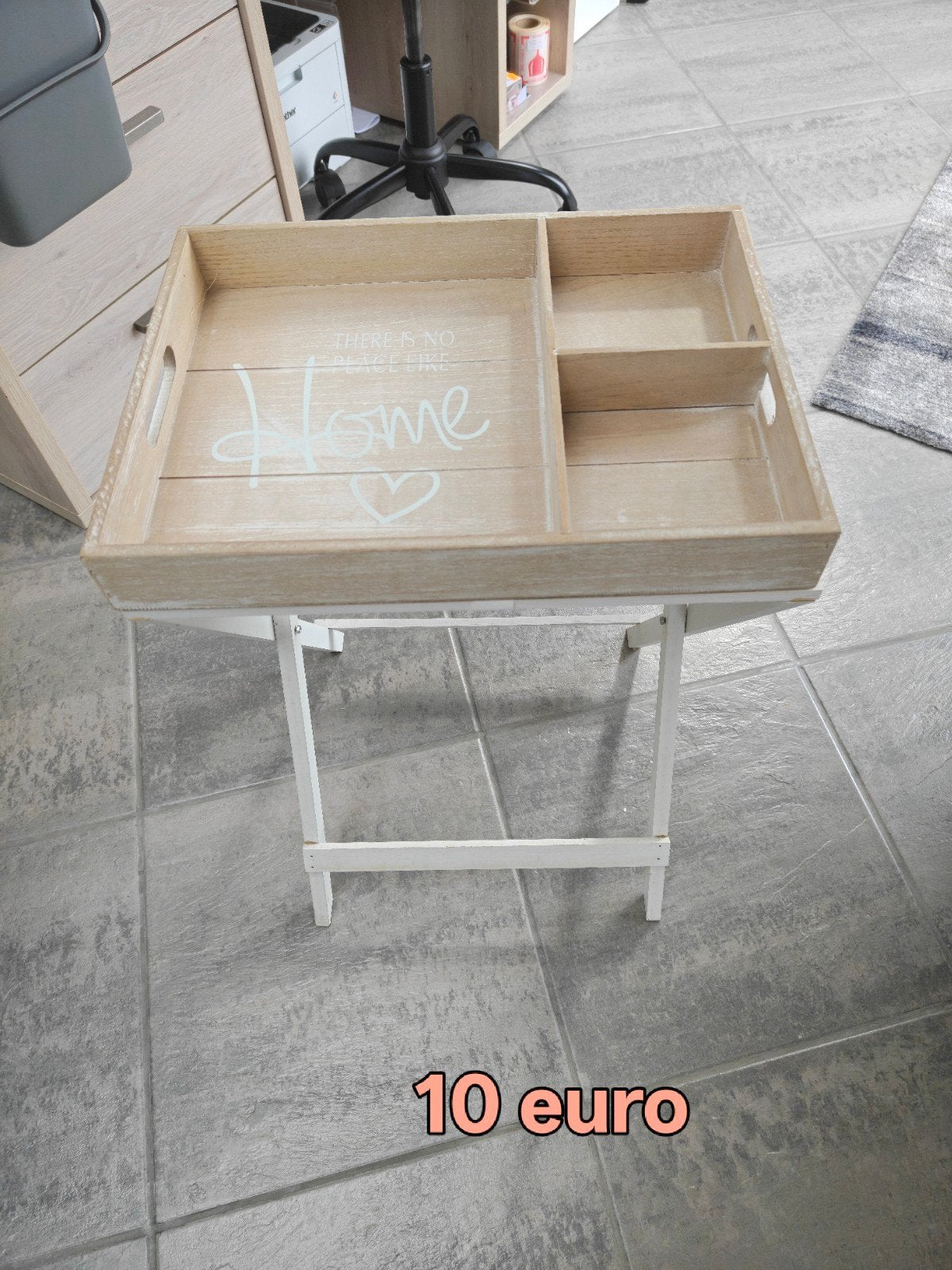Houten dienblad op inklapbaar onderstel - 'Home' decor, Hout, Gebruikt, Beige, Ophalen of Verzenden