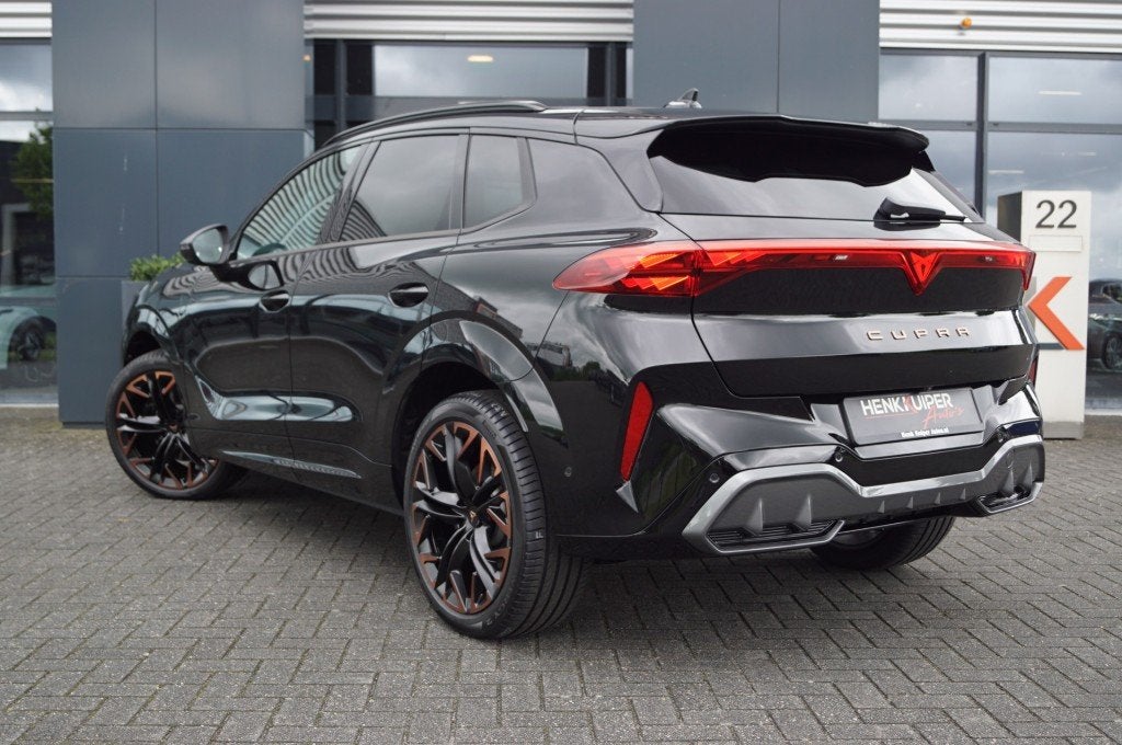 Cupra TERRAMAR VZ Performance 1.5 e-Hybrid 272pk /20 inch/ H, Automaat, Stuurwielverwarming, Met garantie (alle), Zwart