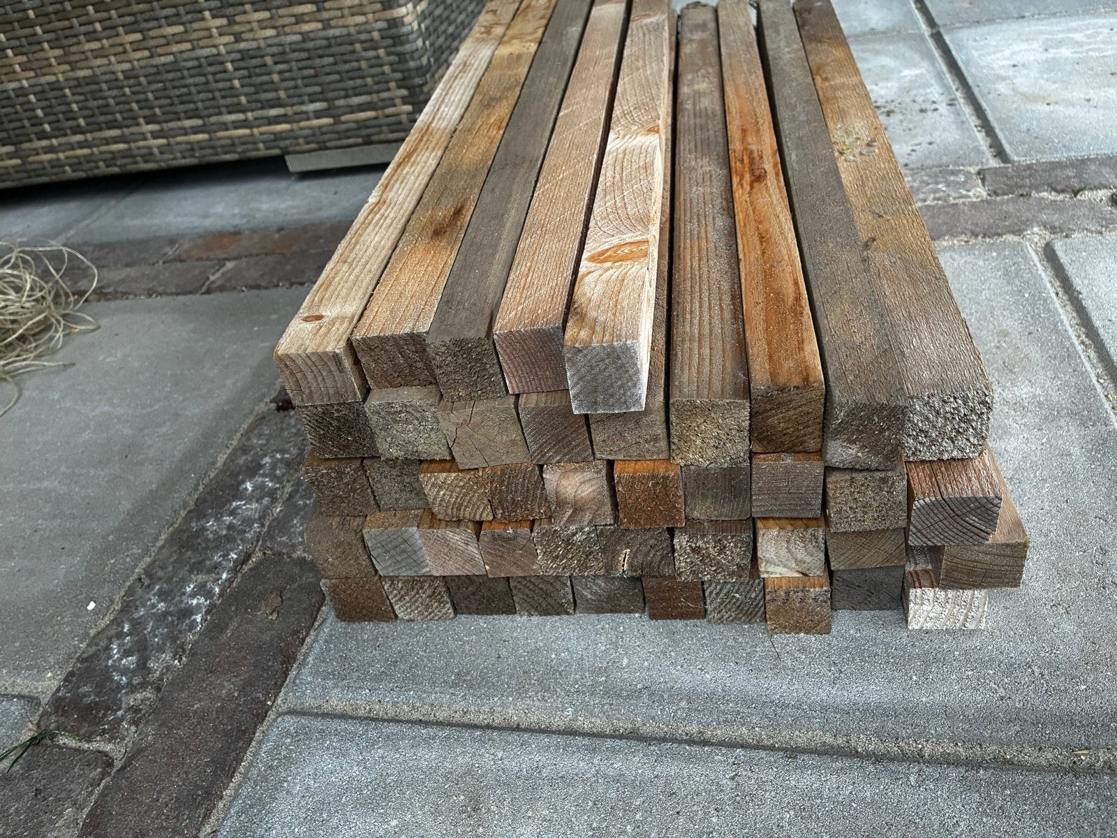 Piketpaaltjes 60 cm - 50 stuks, Tuin en Terras, Palen, Balken en Planken, Ophalen, Gebruikt, Minder dan 180 cm, Overige typen