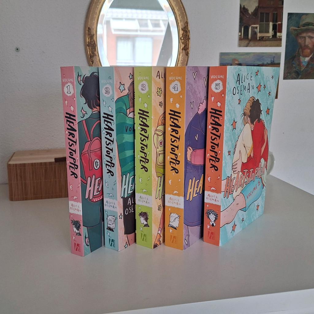 Heartstopper boekenserie 1-5 ENGELS, Gelezen, Europa overig, Alice Oseman, Ophalen of Verzenden