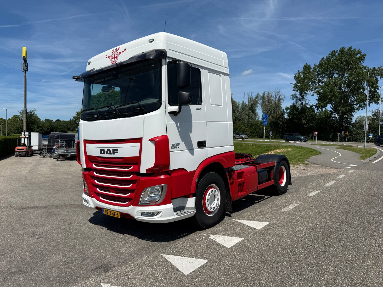 DAF 105 XF 440 euro 6 klaar voor gebruik eerste eigenaar, Auto's, Automaat, Euro 6, Wit, Diesel