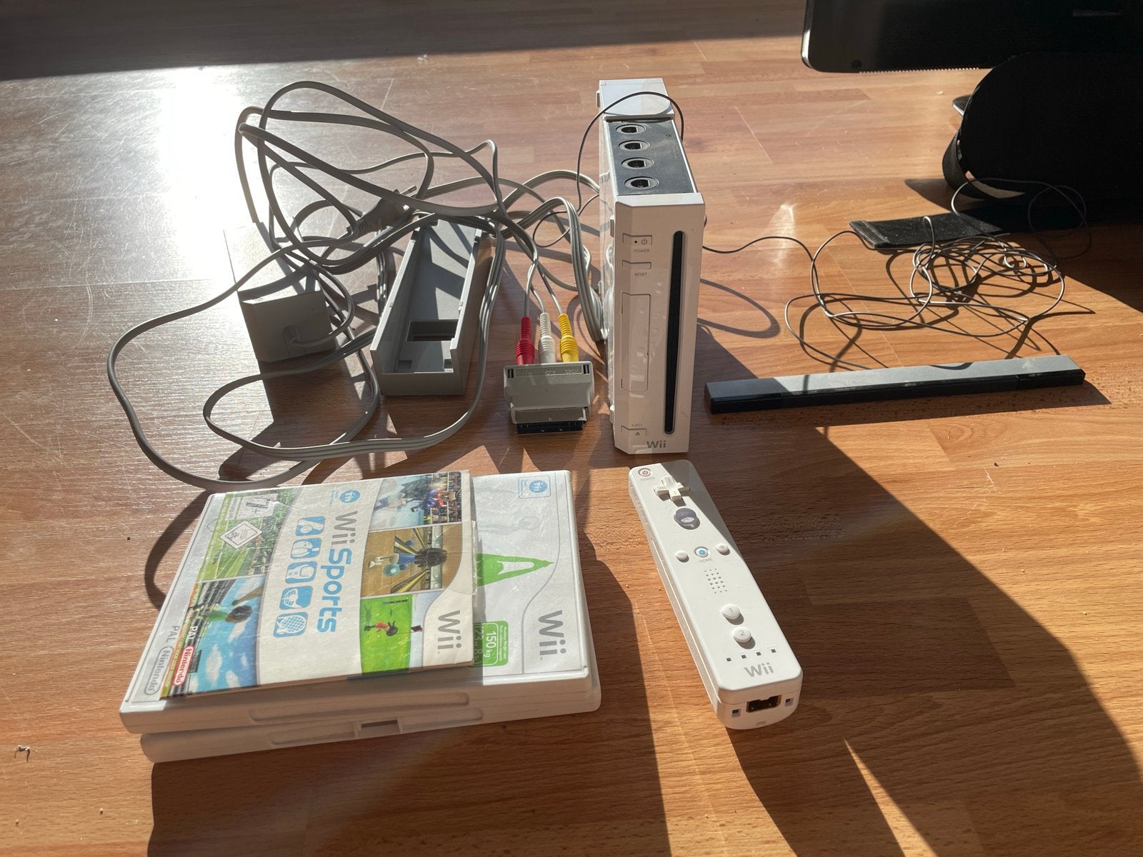 Wii console met 1 controller en 3 spellen, Spelcomputers en Games, Ophalen, Gebruikt, Met 1 controller, Met games