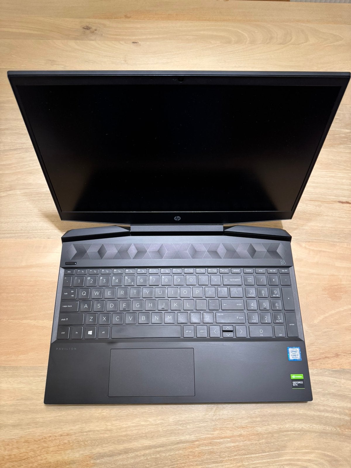 HP Pavilion Gaming 15 –i7/16GB RAM/256GB SSD+1TB HDD/GTX1050, Ophalen, Met videokaart, Zo goed als nieuw, Gaming