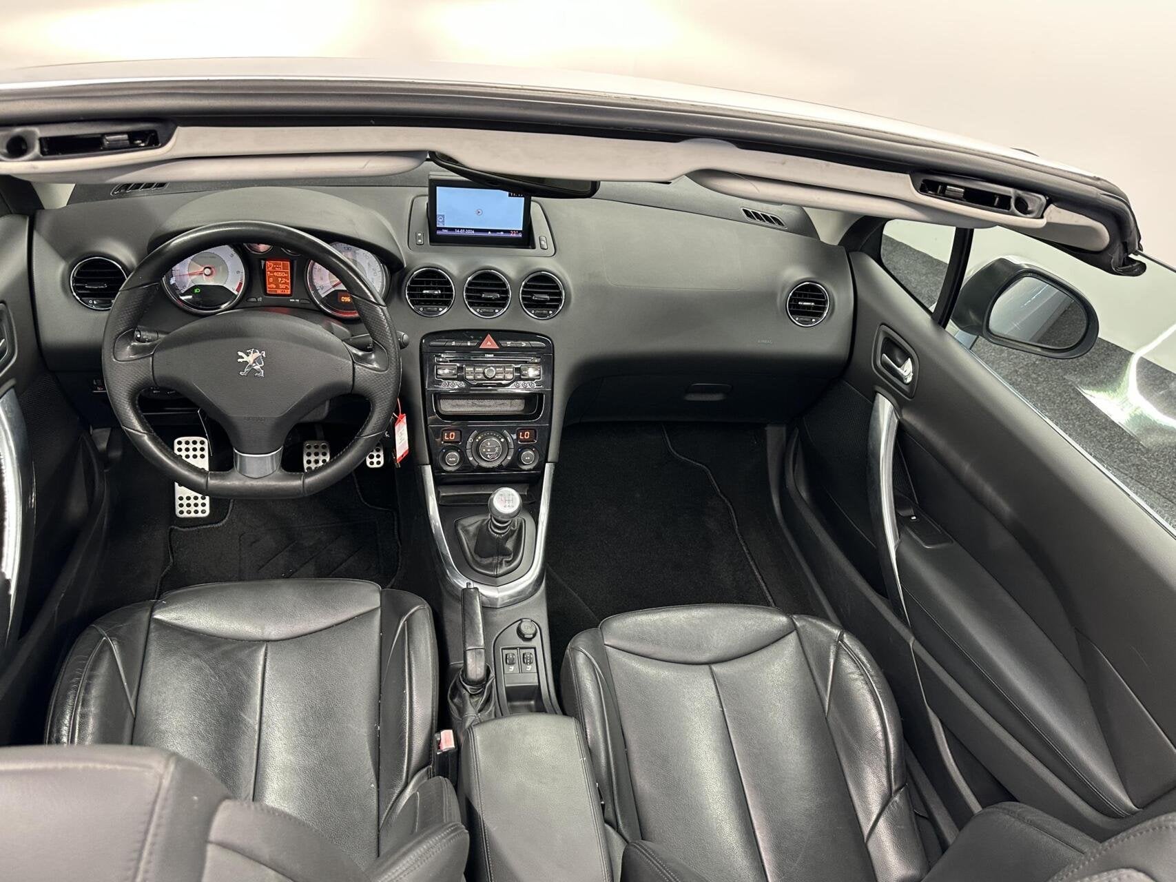 Peugeot 308 CC 1.6 THP Feline LEER STOELVERW CLIMA CRUISE 96, Auto's, 4 cilinders, 4 stoelen, Bedrijf, Handgeschakeld