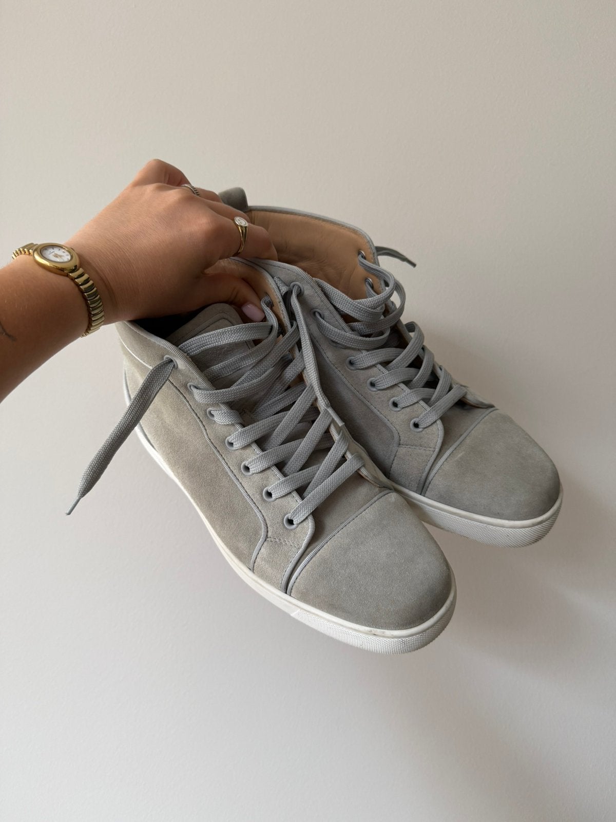 Christian Louboutin Louis Orlato flat veau velours maat 41, Overige kleuren, Verzenden, Sneakers of Gympen, Zo goed als nieuw