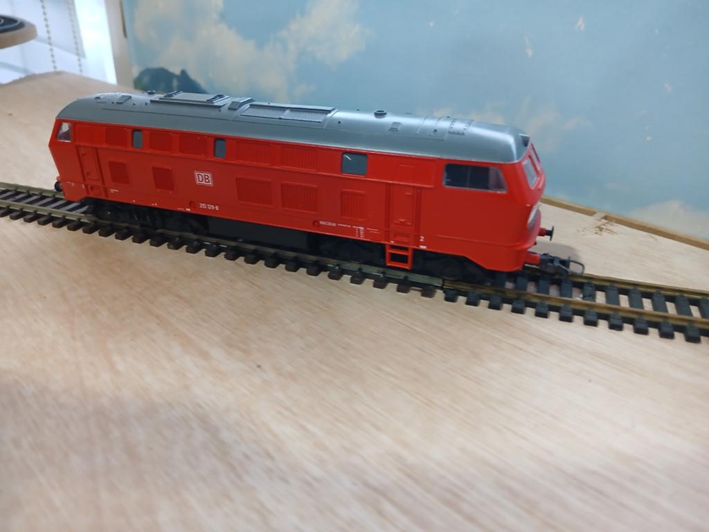 Mooie HO spoorbaan trein - getest en loopt goed, Ophalen of Verzenden