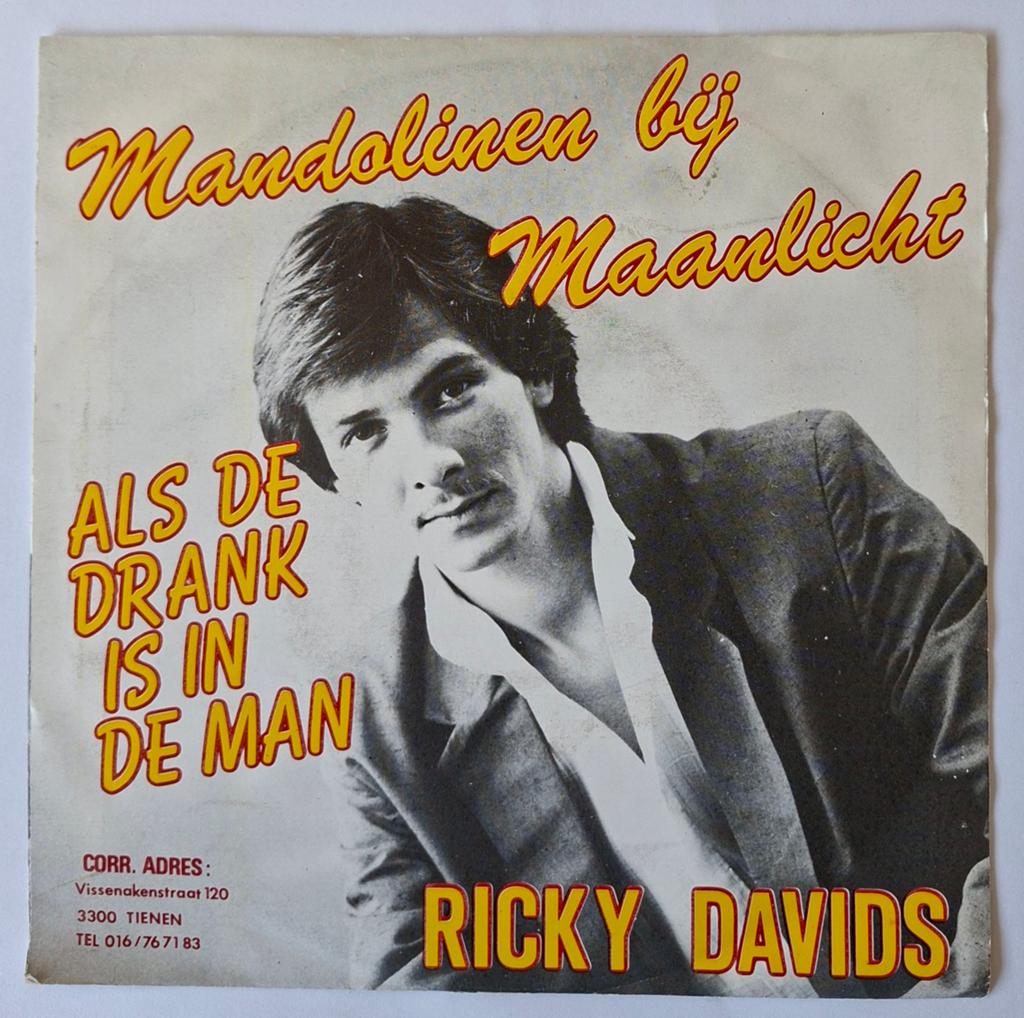 Ricky Davids       Mandolinen bij maanlicht, Ophalen of Verzenden, Gebruikt, 7 inch, Levenslied of Smartlap