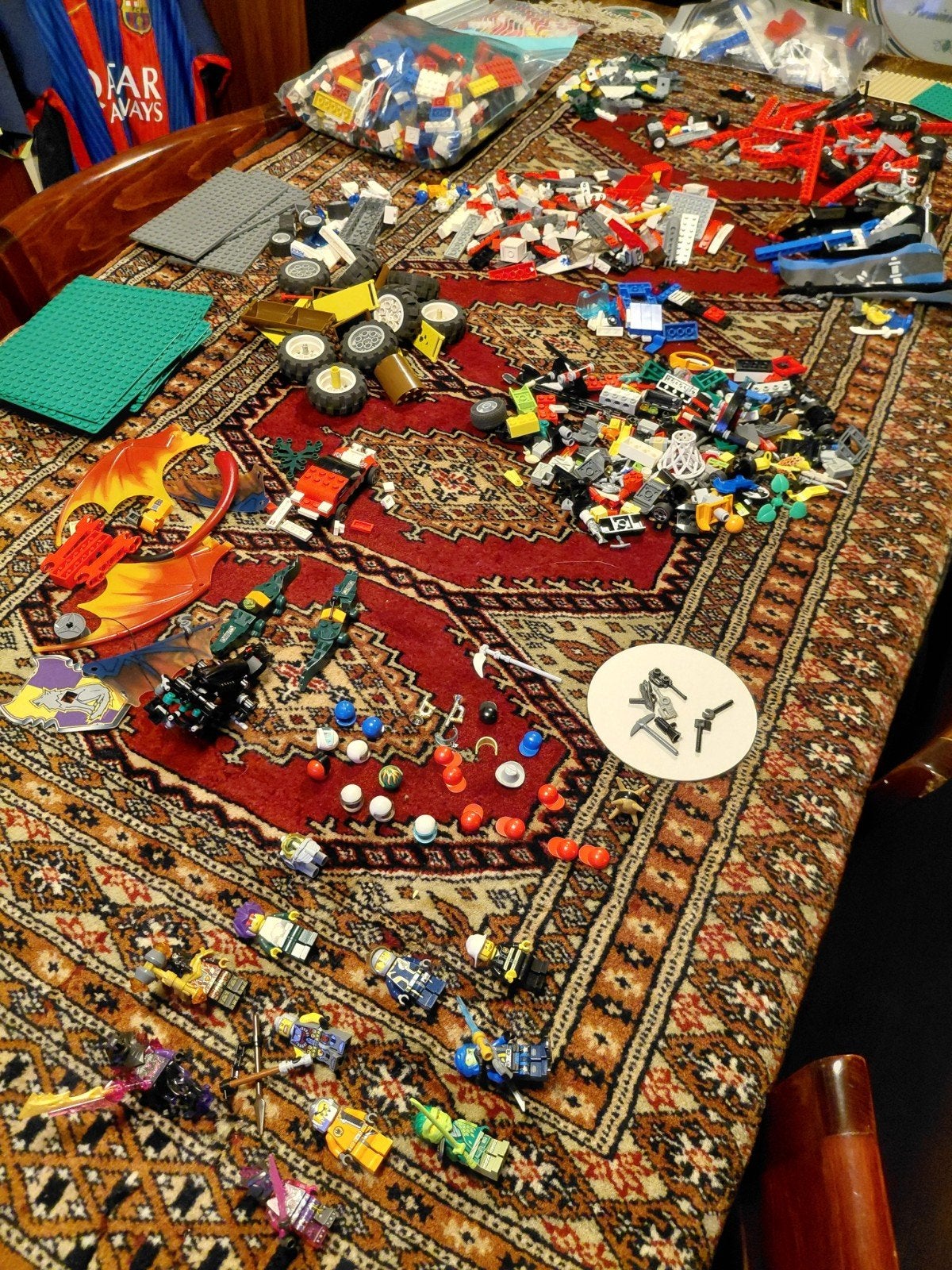 Grote partij diverse LEGO met minifiguren en grondplaten, Gebruikt, Lego, Inclusief instructies, Ophalen of Verzenden