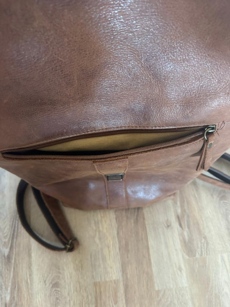 Leren rugzak bruin - Ruim en stijlvol, Gebruikt, 25 tot 40 cm, Ophalen, Overige merken