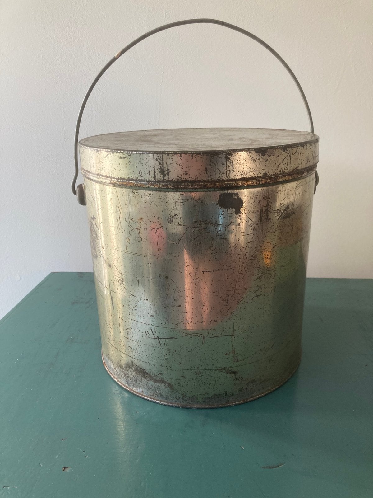 Blik groot goudkleurig, Ophalen of Verzenden