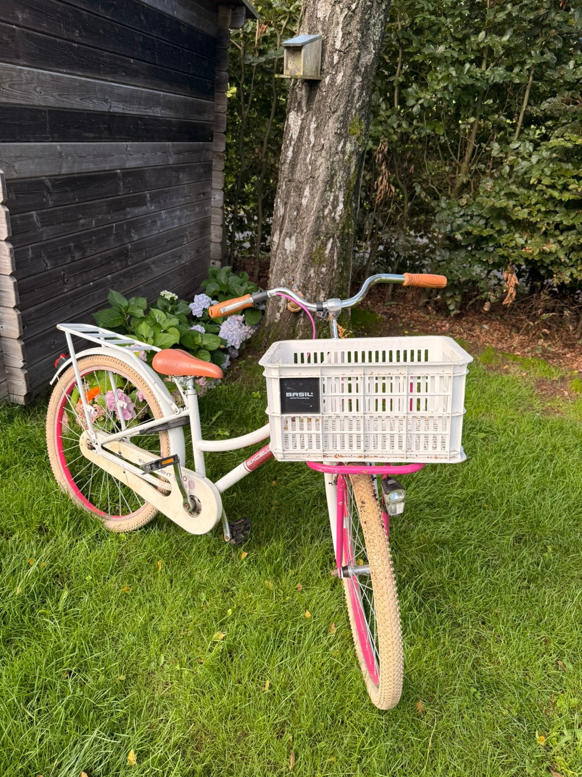 Volare Excellent 24 inch meisjes transportfiets, Fietsen en Brommers, Fietsen | Meisjes, Ophalen of Verzenden, Gebruikt, 24 inch
