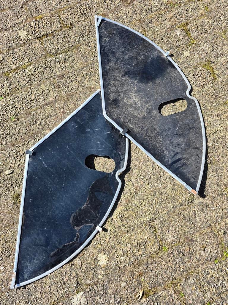 2 zwart lak jas beschermers voor fiets, Ophalen