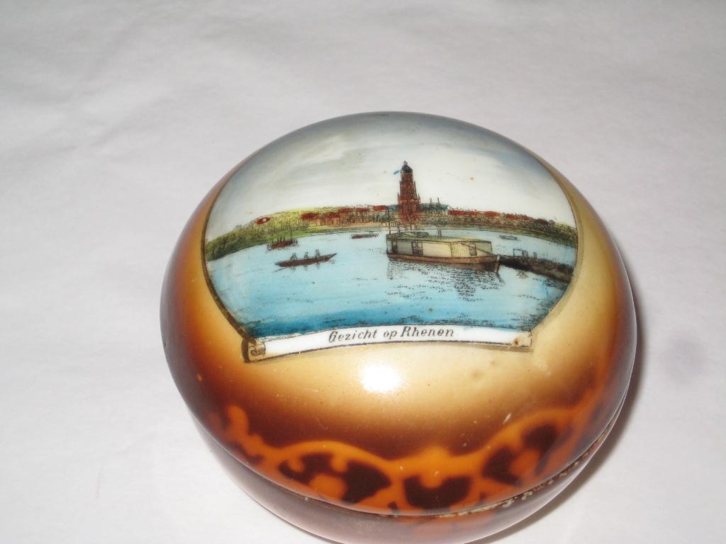 oud dekselpotje gezicht op rhenen (souvenir), Antiek en Kunst, Ophalen of Verzenden