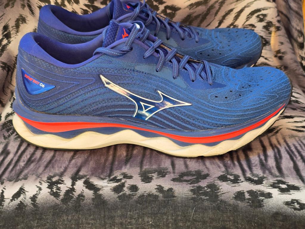 Mizuno Wave Sky 06 Hardloopschoenen - Maat 46,5, Overige merken, Gebruikt, Hardloopschoenen, Ophalen of Verzenden