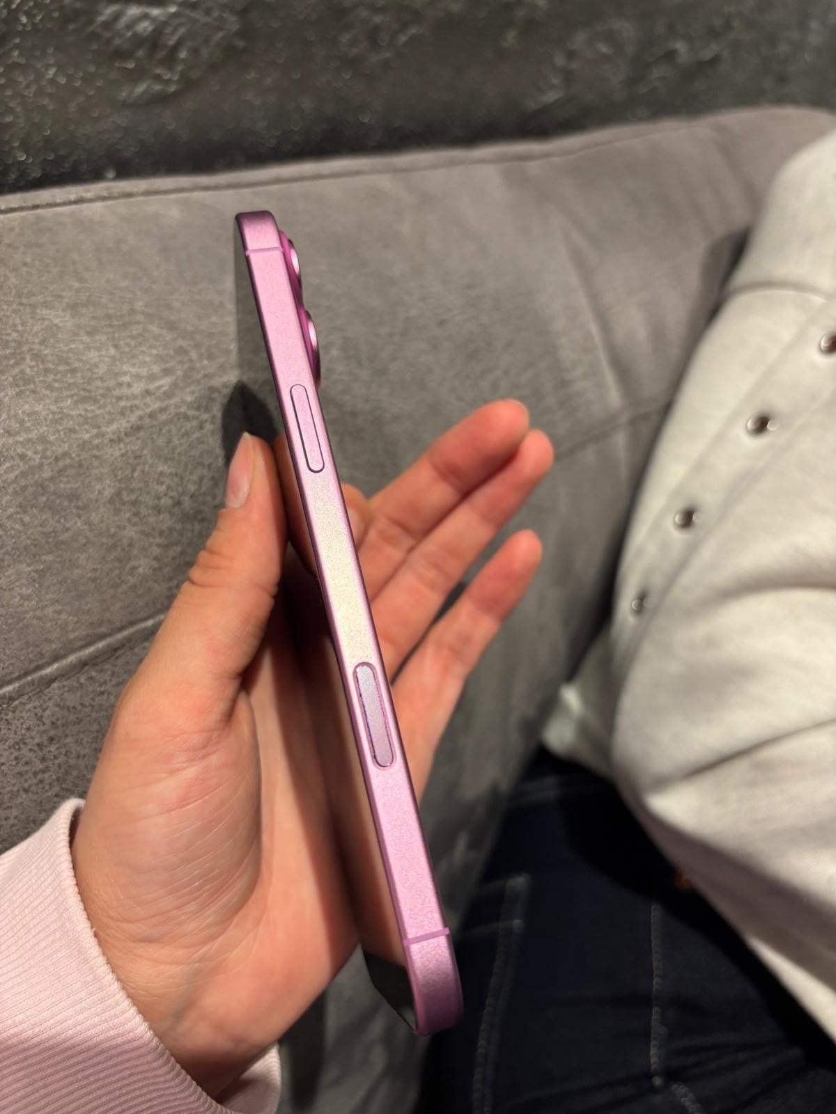 Foto 7 van iPhone 16 Plus 512GB Roze - Zo goed als nieuw