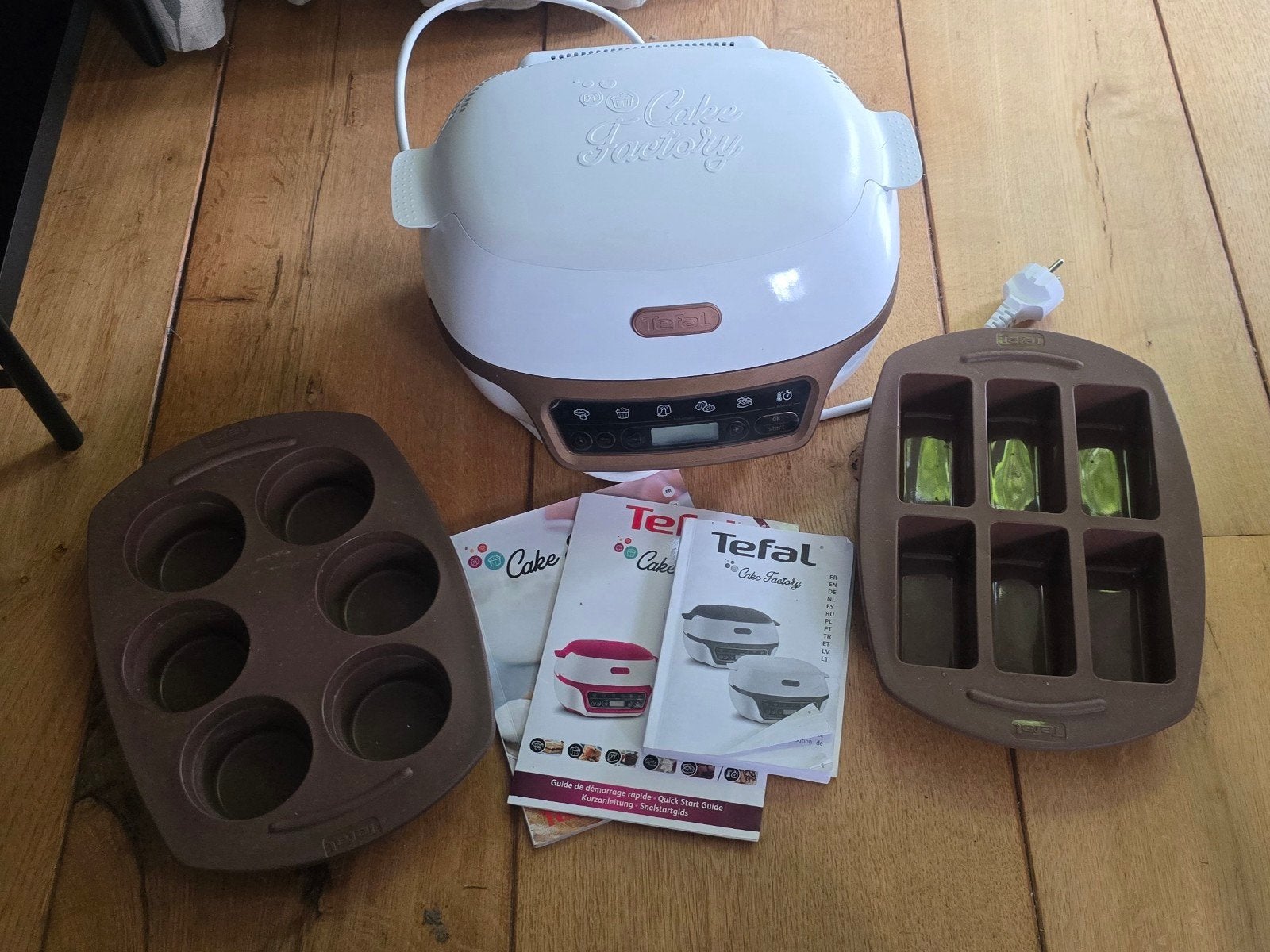 Tefal cake factory, Ophalen of Verzenden, Zo goed als nieuw