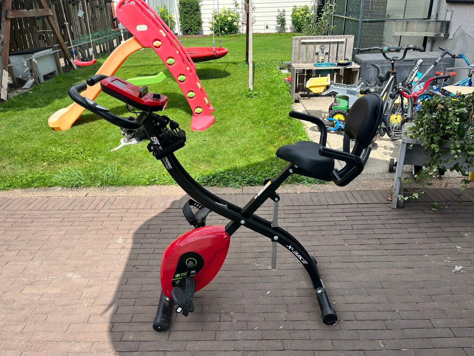 Sport Tronic X-Bike Hometrainer - Compact en Opvouwbaar, Ophalen, Zo goed als nieuw, Metaal, Benen