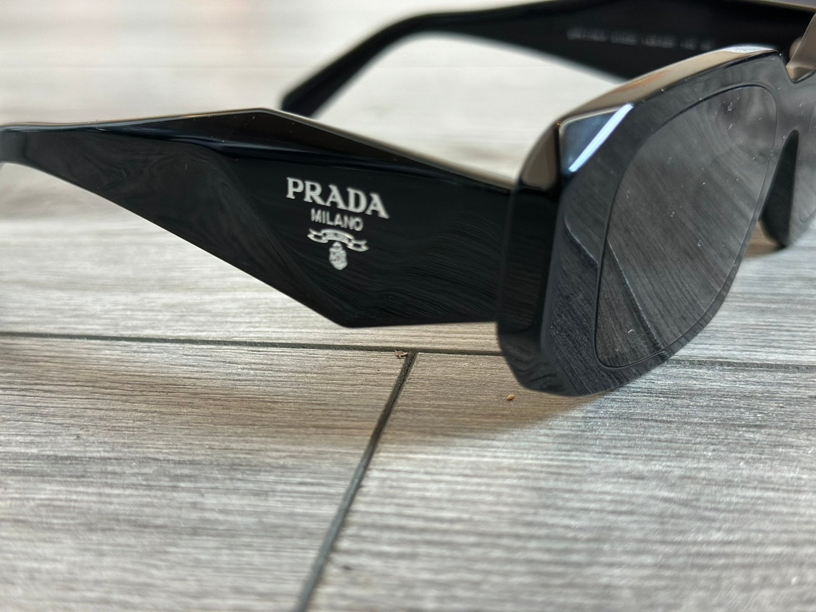 Prada PR17WS zonnebril nieuw, Ophalen of Verzenden, Zo goed als nieuw, Zwart, Prada
