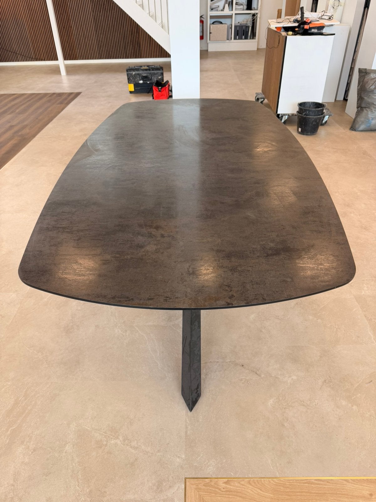 Tafel Showmodel Mark Pieterse InterieurVisie, Ophalen, Zo goed als nieuw, Rechthoekig, 50 tot 100 cm