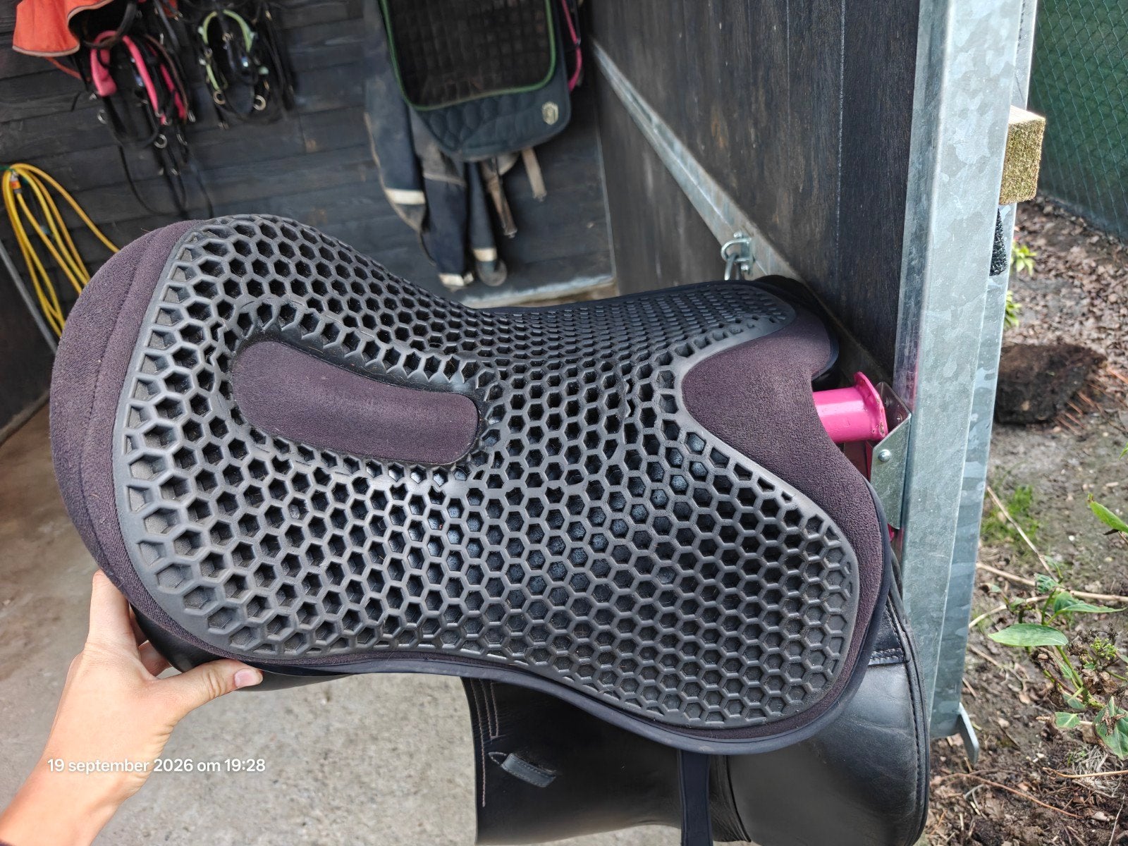 Acavallo gel seat saver ortho-coccyx gel out L dressuur, Dieren en Toebehoren, Ophalen of Verzenden, Zwart, Full, Overige merken