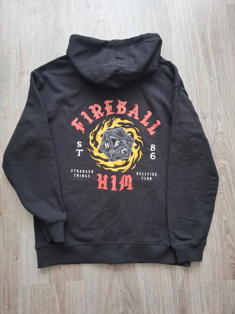 Difuzed Stranger Things 'Fireball' hoodie, Ophalen of Verzenden, Nieuw, Maat 48/50 (M), Zwart