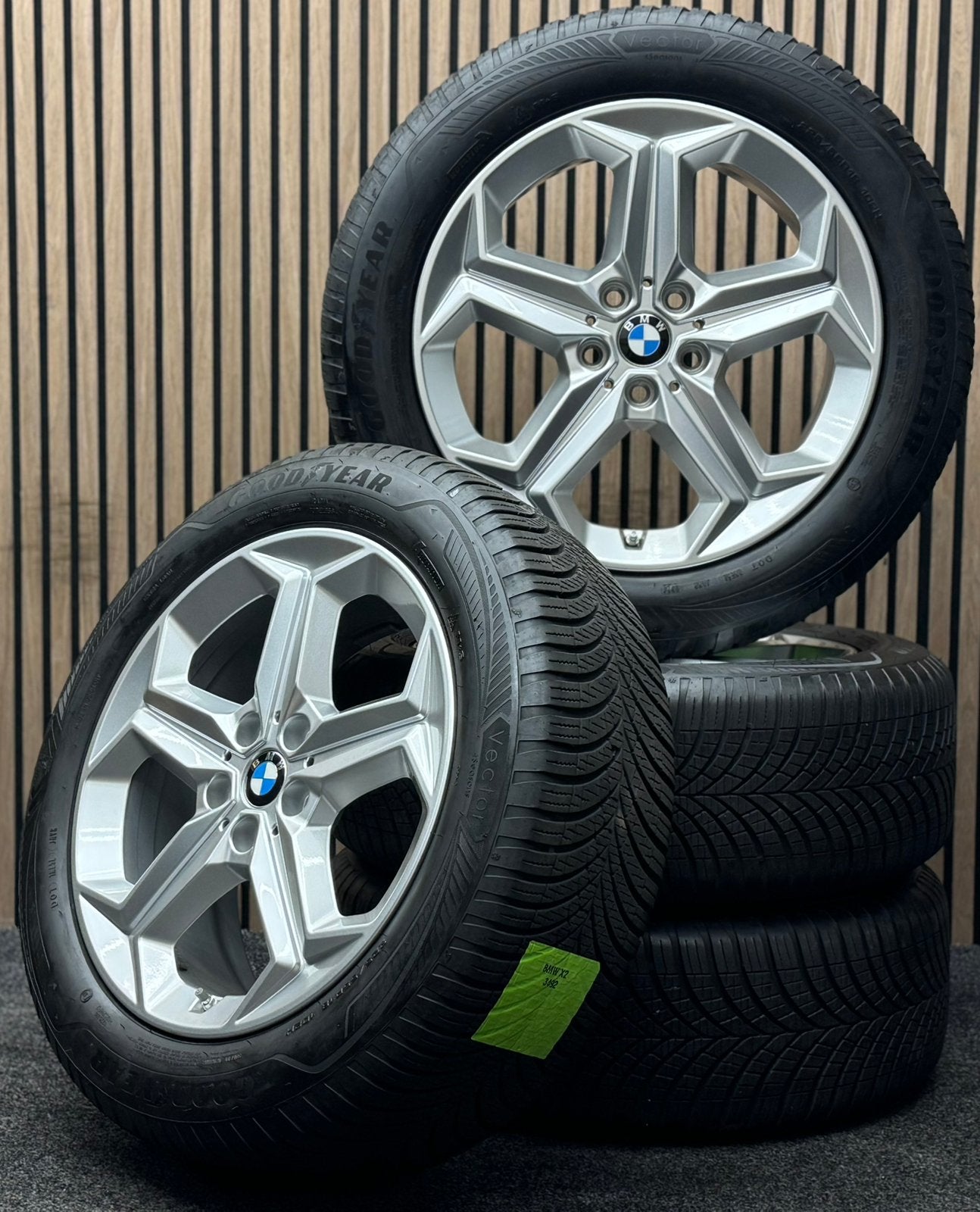 ALL SEASON! Originele 18 inch BMW X1 U11 X2 U10 865 5x112, Ophalen, 18 inch, ., Banden en Velgen