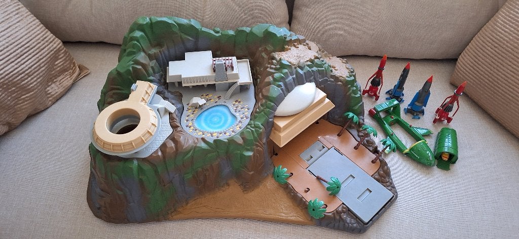Thunderbirds Tracy Island Matchbox  Playset, Ophalen, Gebruikt