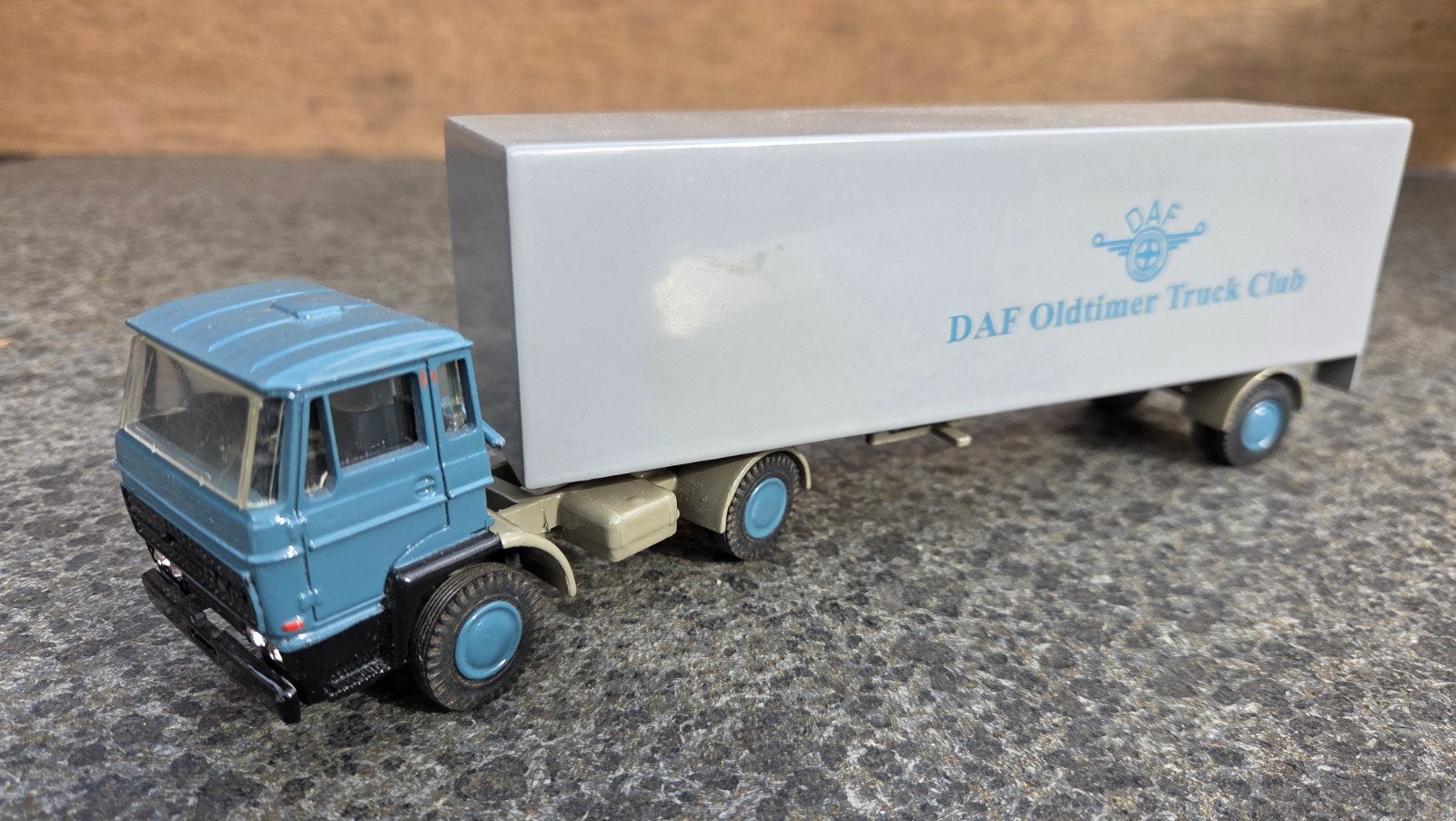 lion toys daf 2300 met city oplegger, Ophalen of Verzenden, Bus of Vrachtwagen, Lion Toys
