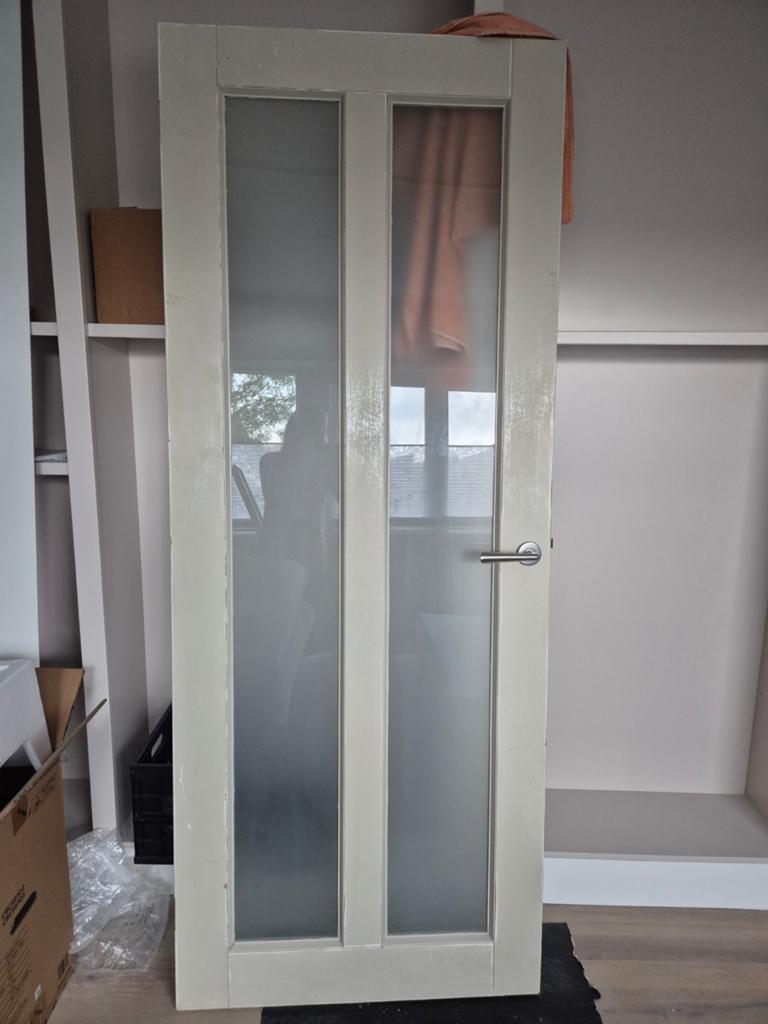 Binnendeur met melkglas en deurbeslag, Doe-het-zelf en Verbouw, Deuren en Horren, Ophalen, Gebruikt, 80 tot 100 cm, Binnendeur