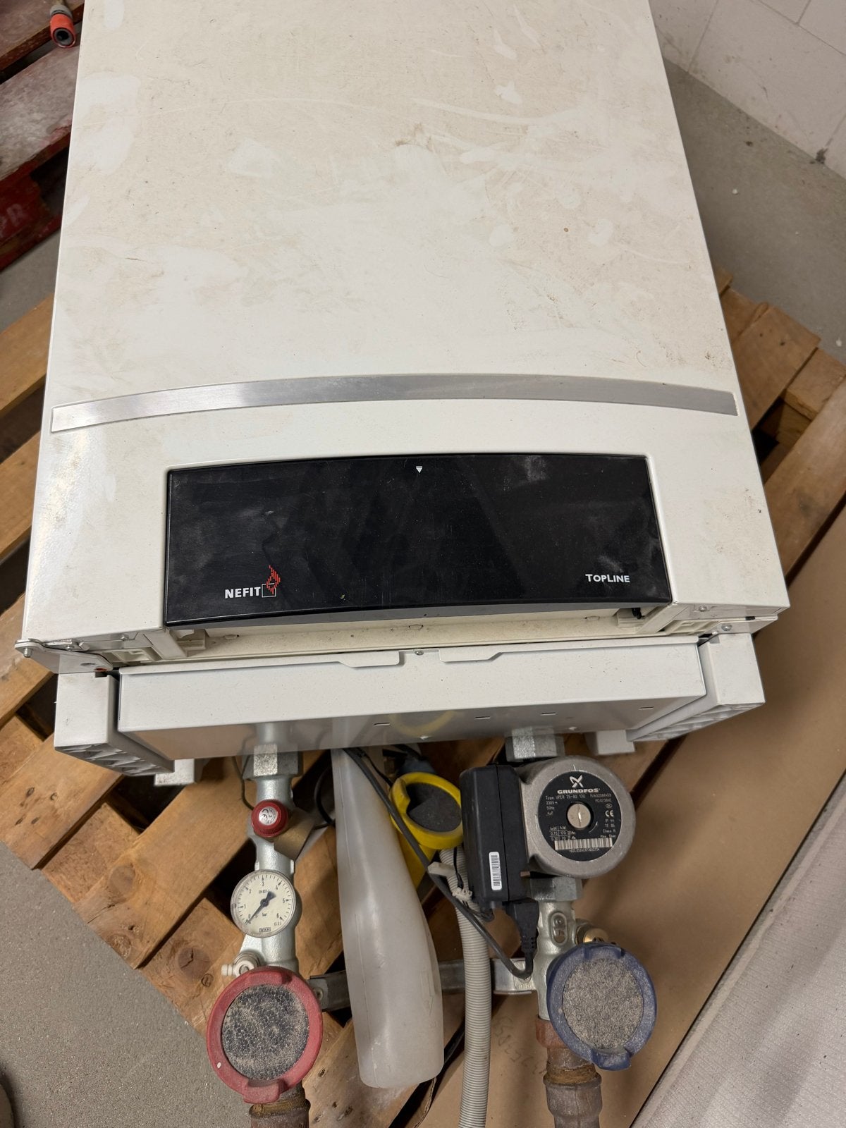 Nefit Topline HR 70 CV-ketel met radiatoren en toebehoren, Ophalen, Gebruikt, Hoog rendement (Hr), Cv-ketel of Combi-ketel