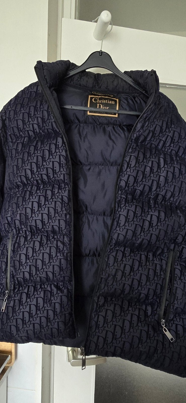 Christian Dior Puffer Jas Maat M, Christian Dior, Ophalen of Verzenden, Zo goed als nieuw, Maat 48/50 (M)