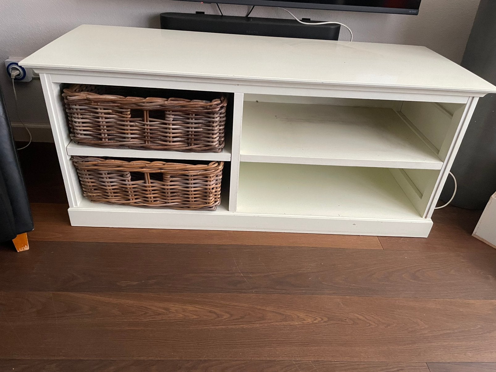 Net tv kastje, Ophalen, Gebruikt, 100 tot 150 cm, Minder dan 100 cm