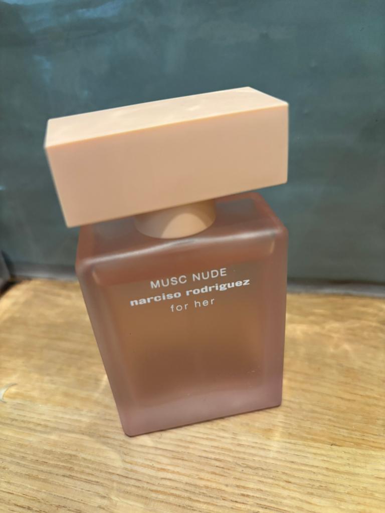 Narciso Rodriguez - Musc Nude eau de parfum 30ml, Ophalen of Verzenden, Zo goed als nieuw