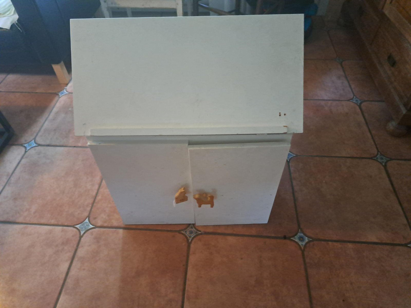 Houten speelgoedkist/opbergkist in de vorm van een huis, Ophalen, Gebruikt, Jongen of Meisje