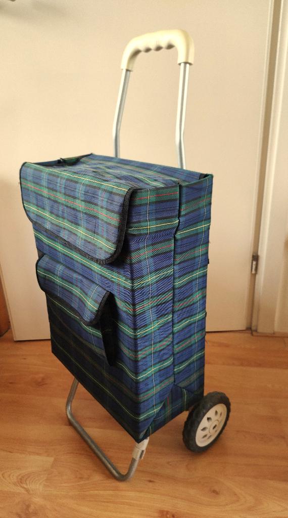 boodschappen wagentje /direct op halen!, 30 cm of meer, Blauw, Zo goed als nieuw, Wieltjes