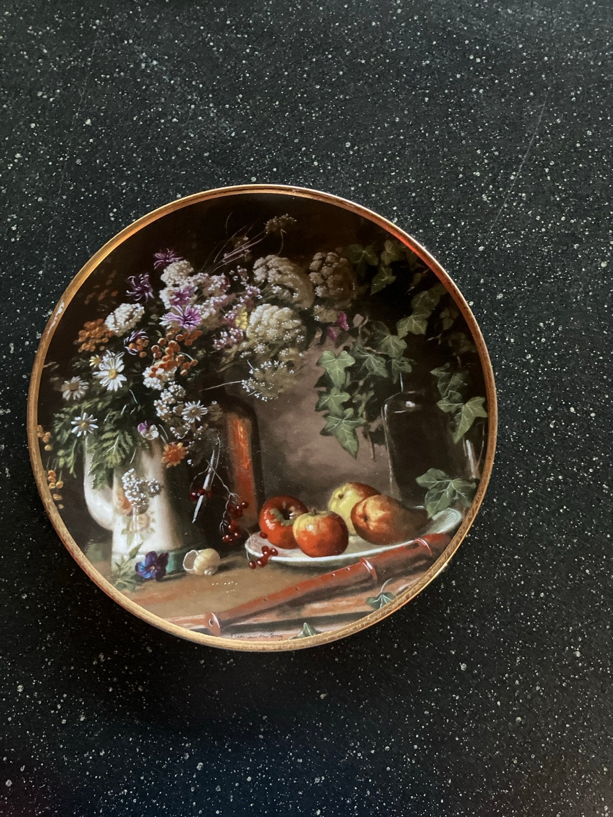 Wandbord 21cm - Stilleven met Veldbloemen - Kees van den Ber, Antiek en Kunst, Ophalen of Verzenden