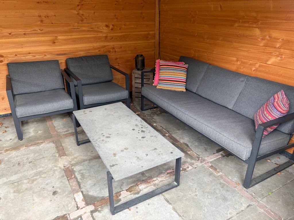 Complete Loungeset met 2 Stoelen, Bank en Salontafel, Tuin en Terras, Tuinsets en Loungesets, Ophalen, 5 zitplaatsen, Gebruikt