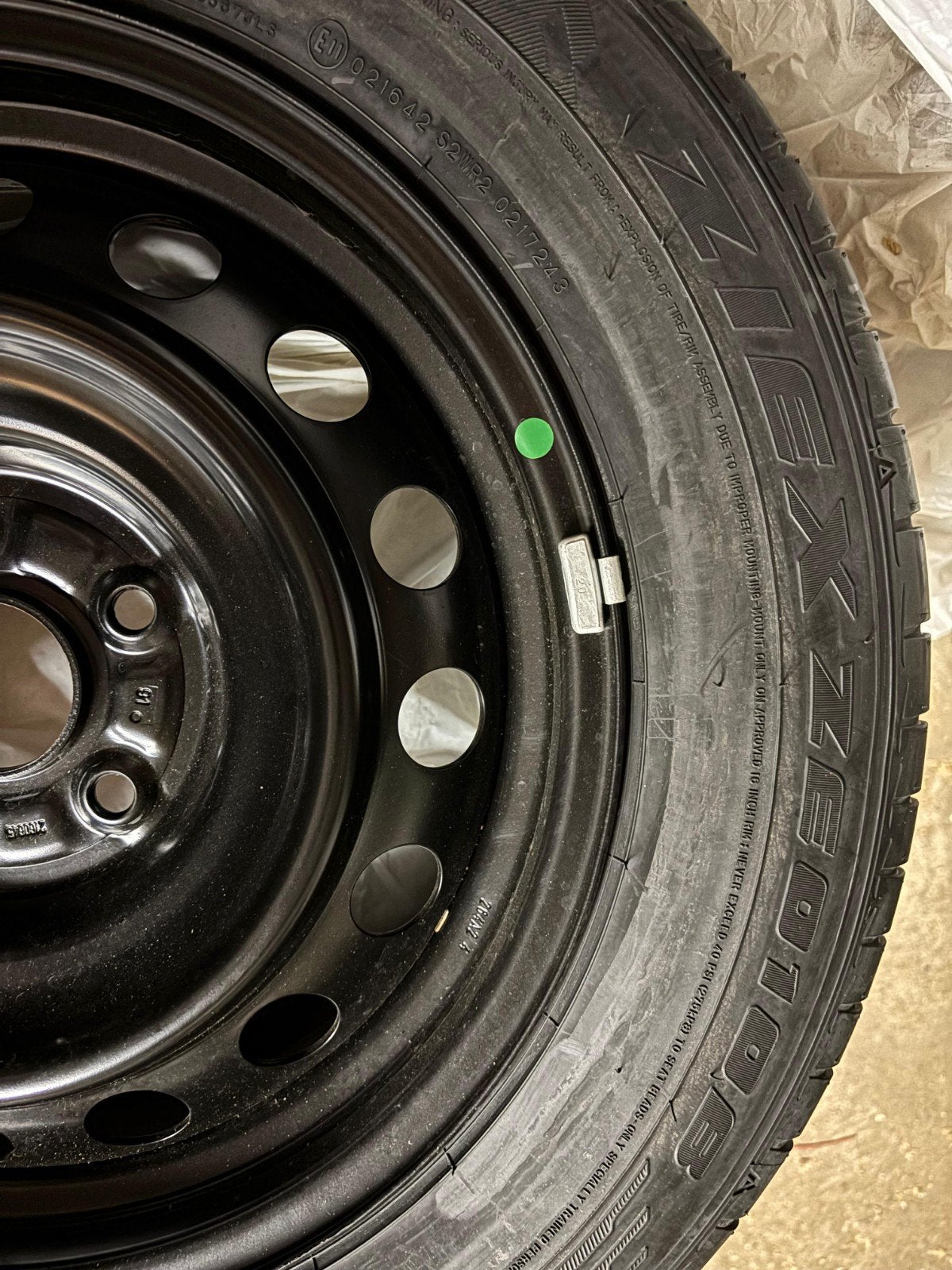 4x Nieuwe Falken zomerbanden op stalen velg 205/65R16, Ophalen, Nieuw